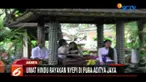 Di Hari Raya Nyepi ini umat Hindu menjalankan Catur Brata penyepian atau melakukan empat patangan selama satu hari.