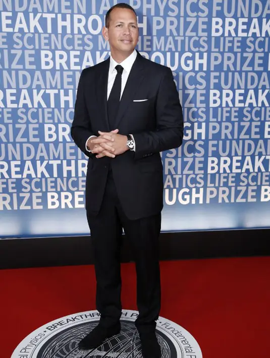 Tidak heran jika Alex Rodriguez memuji Jennifer Lopez sebagai ibu yang luar biasa. Seperti yang kita ketahui, saat ini JLo telah memilki dua orang anak. Meskipun begitu, keduanya masih butuh waktu untuk rencanakan pernikahan. (AFP/Bintang.com)