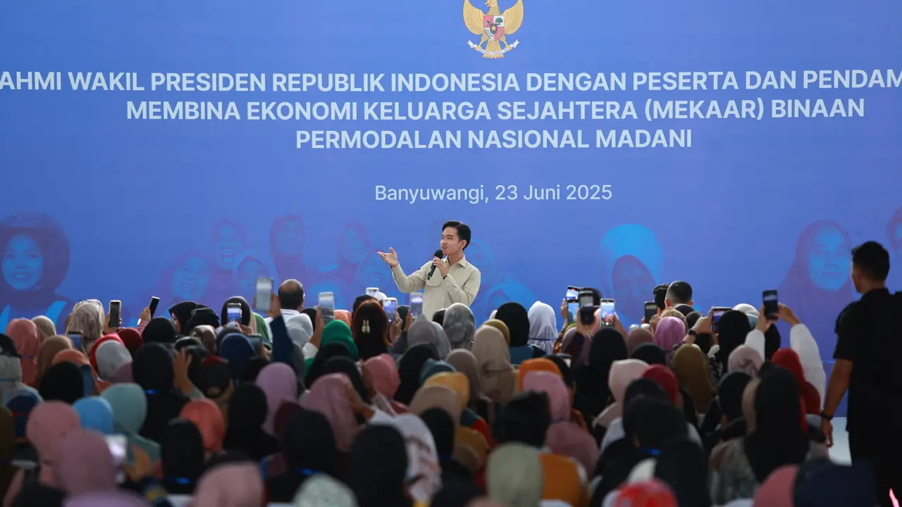 Wapres Gibran berdialog dengan ibu- ibu pelaku UMKM di Banyuwangi (Istimewa)