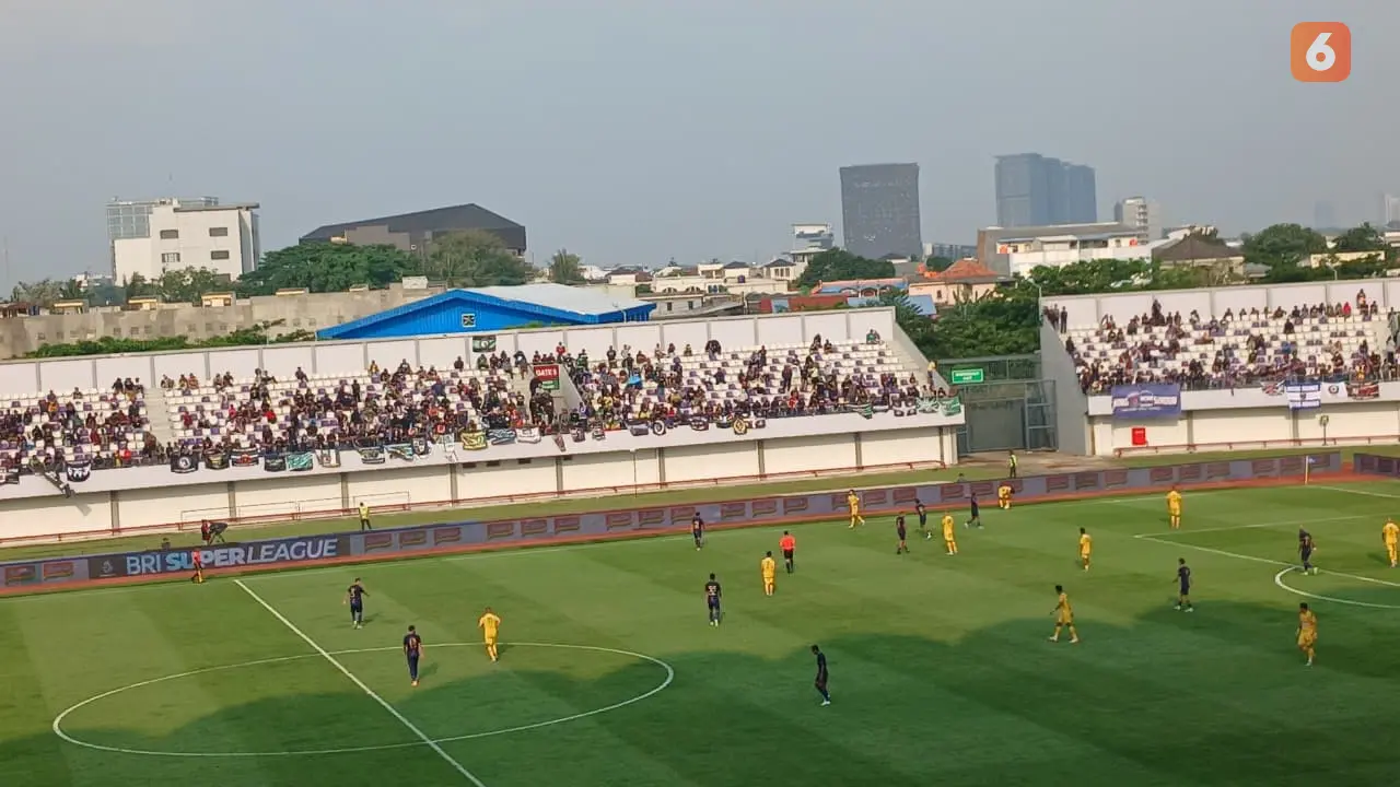 Persita Tangerang Vs Persebaya Surabaya di BRI Super League 2025/2026