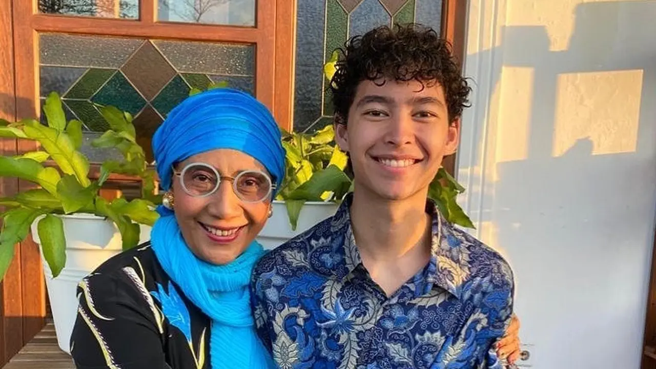 Potret Kebersamaan Susi Pudjiastuti dan Alvy Xavier