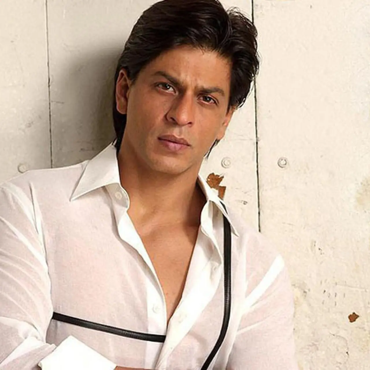 6 Transformasi Shah Rukh Khan dari Remaja Hingga Kekar di Usia 56 Tahun ...