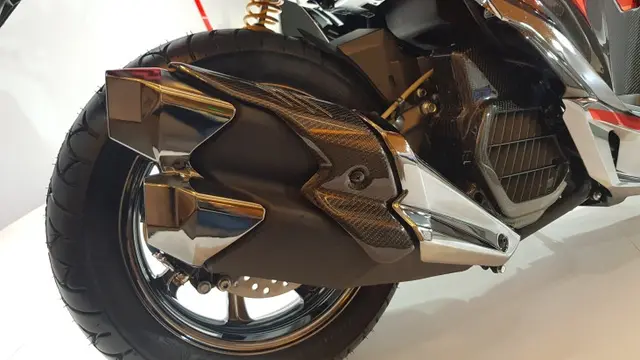 Modifikasi Honda Vario 150 konsep Exclusive Sporty