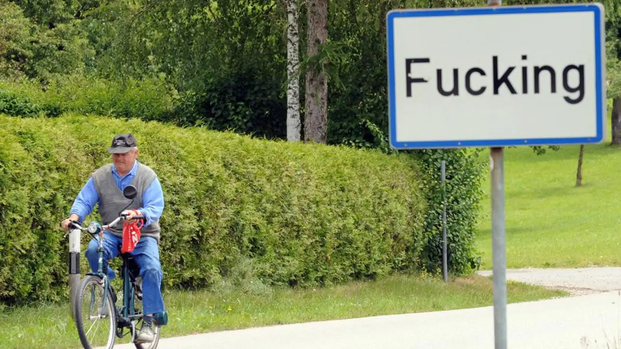 Sebuah desa kecil bernama Fucking di Austria. (AFP)