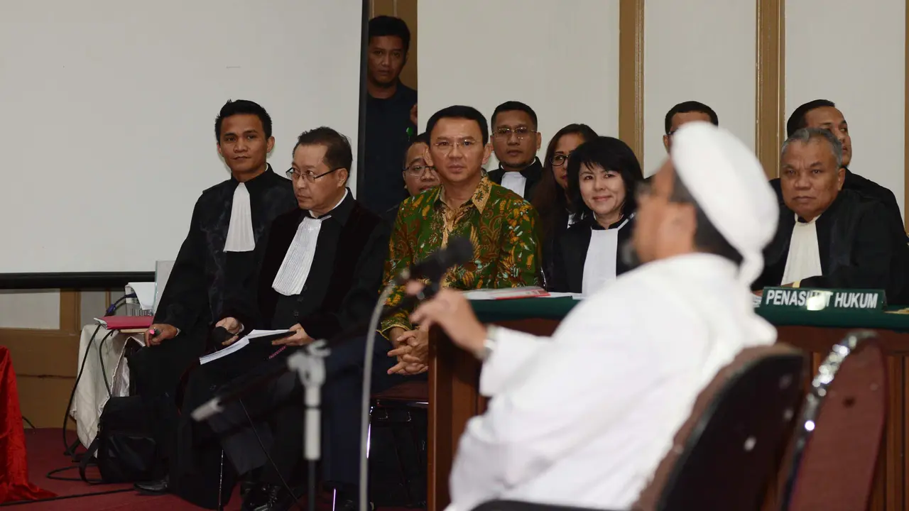 Rizieq Shihab bersaksi di sidang Ahok