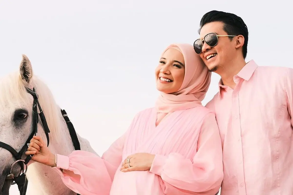 Zaskia Sungkar pamer foto maternity lawas (Instagram/zaskiasungkar15)