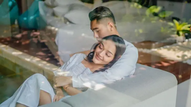 Potret Prewedding 6 Pedangdut Tanah Air Dengan Berbagai Tema