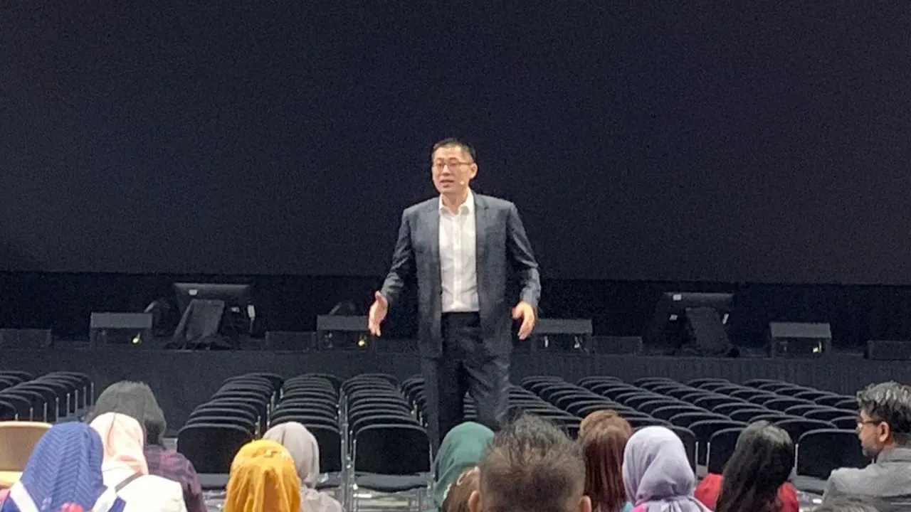 Managing Principal MD Co, David Tjokrorahardjo membocorkan tips bisnis dalam membuat dan menjual suatu produk agar dapat menarik minat target konsumen.