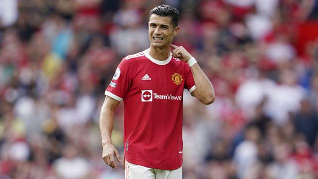 Foto: Bruno Fernandes Gagal Manfaatkan Voucher Penalti, Manchester United Dipermalukan Aston Villa