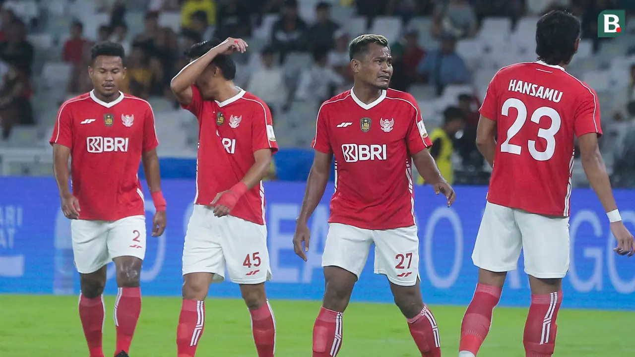 Foto: Telat Panas, Liga Indonesia All Star Dibungkam Oxford United di Piala Presiden 2025