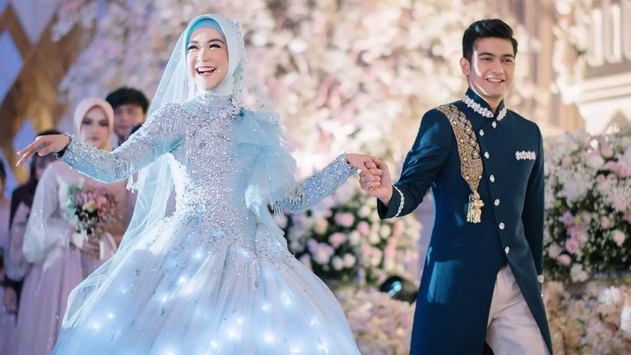 [Fimela] Ria Ricis dan Teuku Ryan