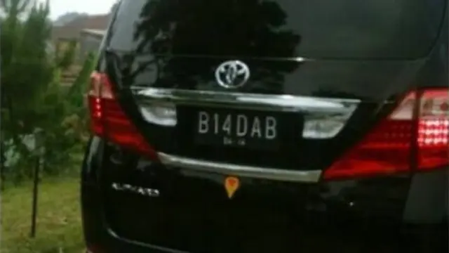 plat nomor
