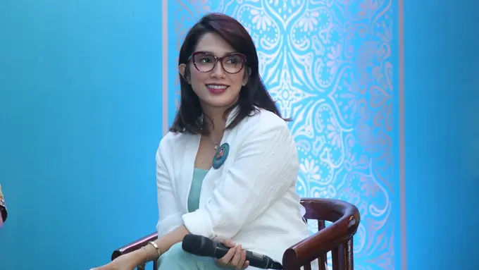 [Fimela] Ussy Sulistiawaty