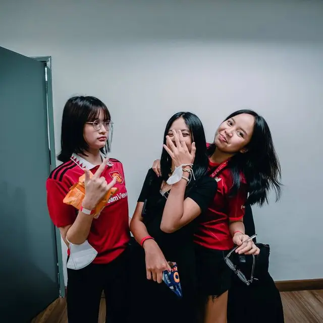 7 Potret Kompak Anak-Anak Personel Band Dewa 19 yang Sudah Seperti Saudara