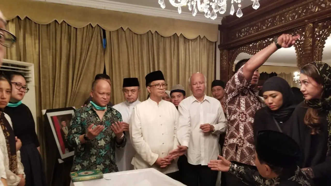 BJ Habibie sebelum dimakamkan (Fauzan/Liputan6.com)