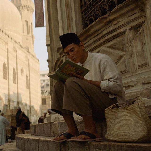 Vino G. Bastian sebagai Buya Hamka. (Foto: Dok. Falcon Pictures)