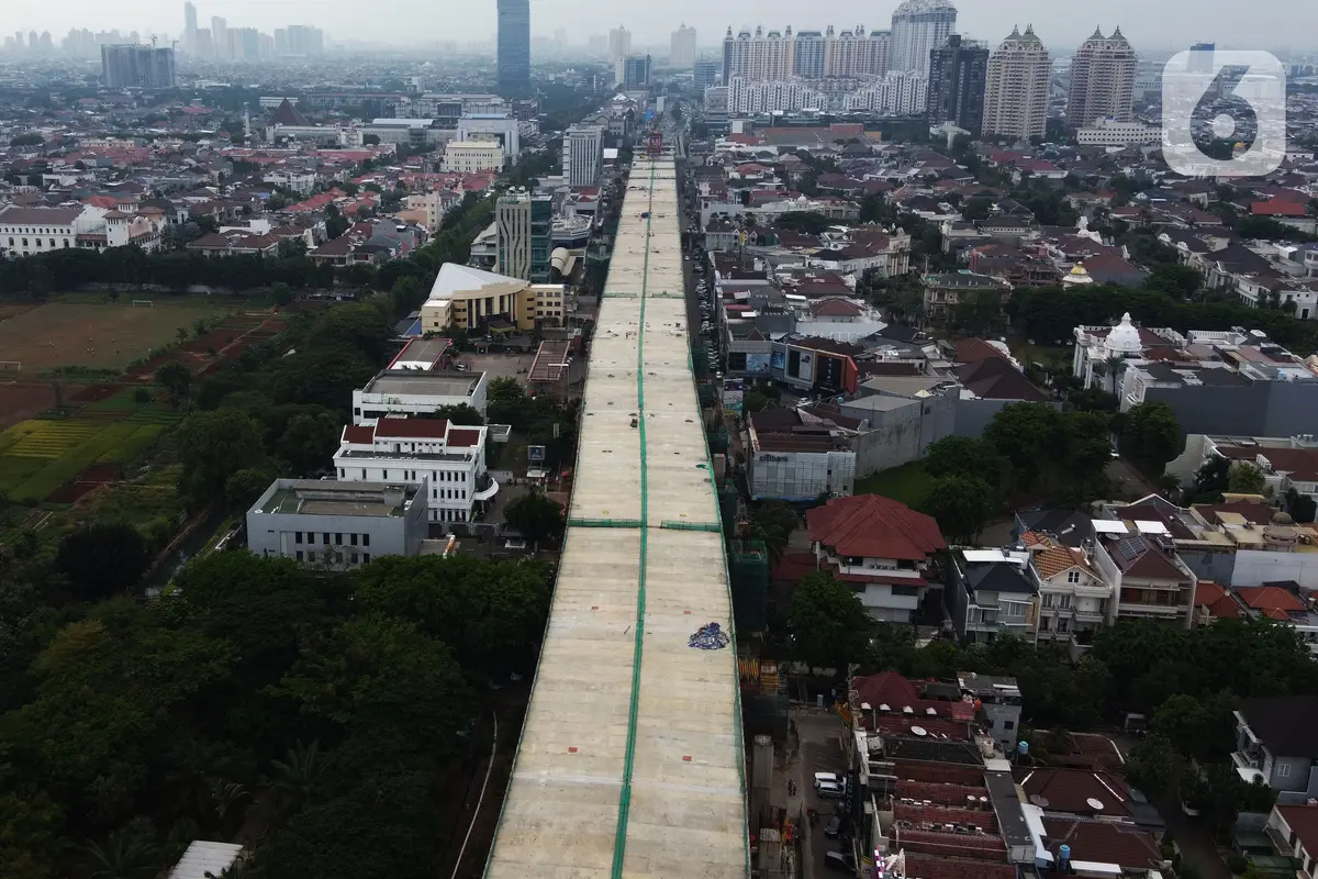 Konstruksi Jalan Tol Layang Kelapa Gading