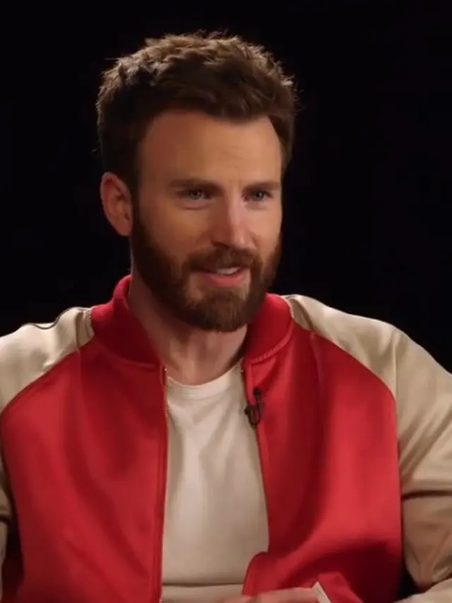 Chris Evans (Instagram/avengers)