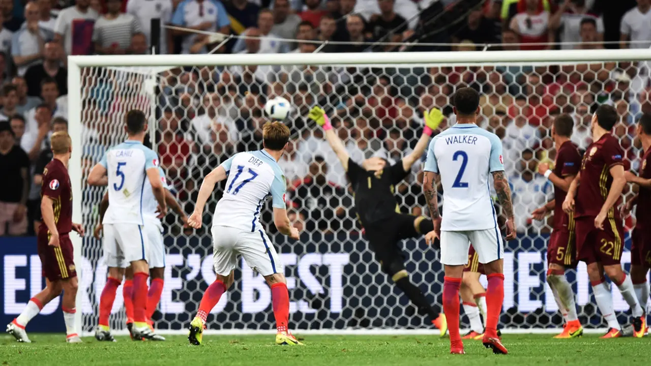 Inggris vs Rusia