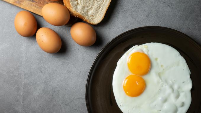 Cara Membuat Telur Mata Sapi Ala Hotel Lifestyle