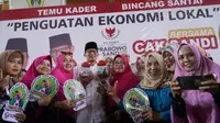 Sandiaga Dapat Sumbangan Kampanye 7 Juta dari Emak-Emak