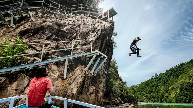 Mandeh Pesisir Selatan Sumbar