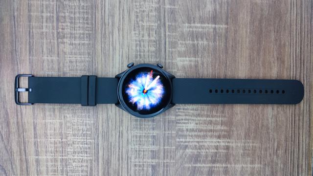 Amazfit GTR 3 Pro (Liputan6.com/Giovani Dio Prasasti)