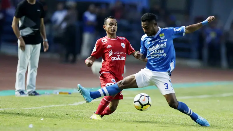 Liga 1 Indonesia 2018 : Persib Bandung Vs Persija Jakarta