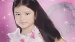 Tiara Andini sudah memiliki aura bintang sedari ia kecil. Ia sudah percaya diri saat melakukan sesi pemotretan. Foto Tiara Andini kecil ini sukses banjir pujian dari warganet yang menyebut Tiara sudah cantik sedari dulu. (Liputan6.com/IG/tiaraandini)