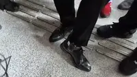 Penampakan Alat Detektor di Kaki Nadiem, Menempel 24 Jam Selama jadi Tahanan Rumah