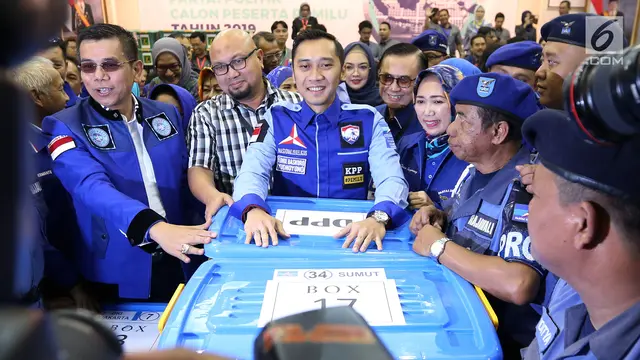 Bawa 17 Kotak Dokumen, Partai Demokrat Daftar ke KPU