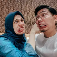 Nycta Gina dan Rizky Kinos. (Instagram @kinosnoski)