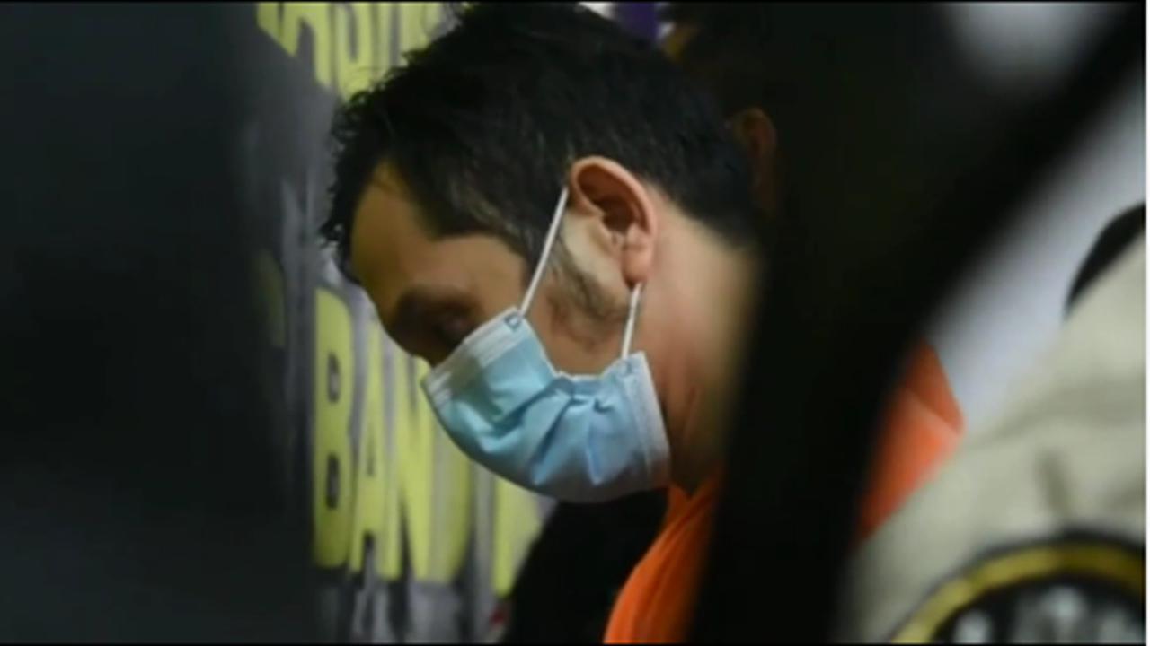 Ahmad Zacky Vokalis Band Kapten ditangkap Polisi atas kasus penyalahgunaan Narkoba