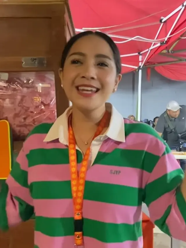 Nagita Slavina perkenalkan warung nasi goreng Mama Gigi (Instagram/raffinagita1717)