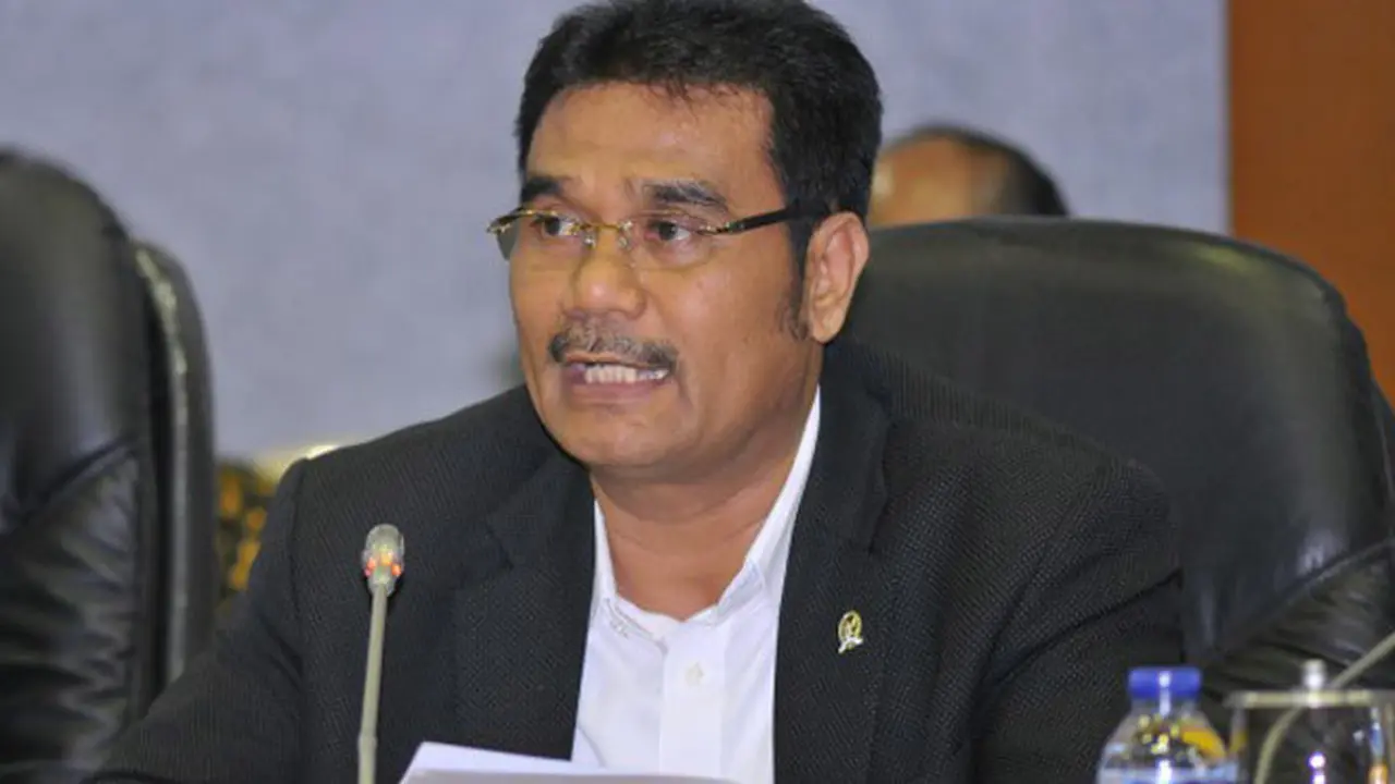 Jumlah Profesor Masih Minim, DPR Dorong Peneliti Tingkatkan Publikasi Ilmiah