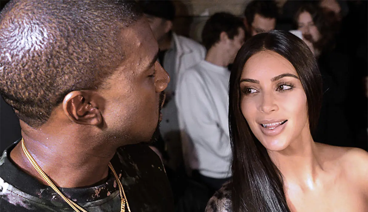 Dilansir dari AceShowbiz, seminggu setelah kontroversi itu, ia menelpon keluarganya dan menanyakan prihal Kim Kardashian. (hiphople)