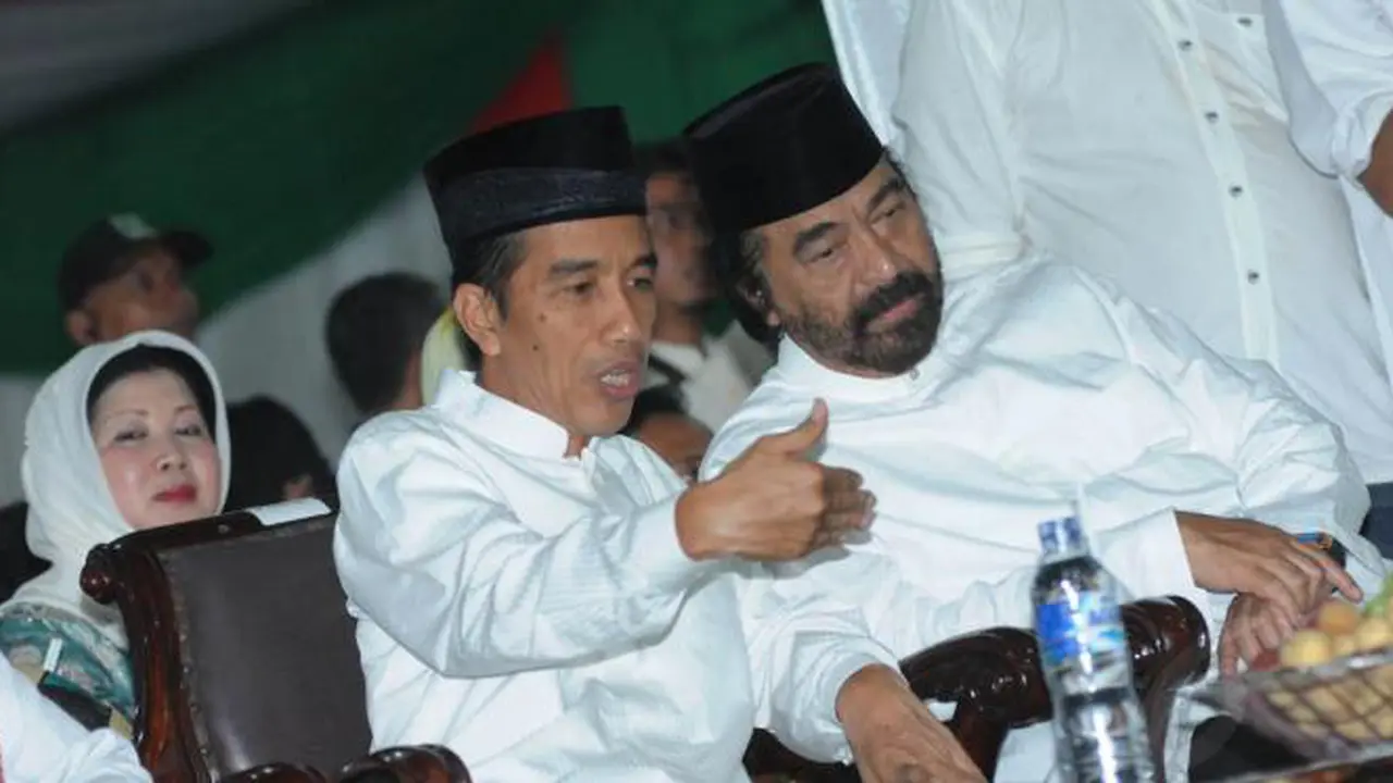 Jokowi dan Surya Paloh