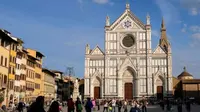 Gereja Basilika Santa Croce, tempat musibah fragmen batu menimpa seorang turis. (AFP)