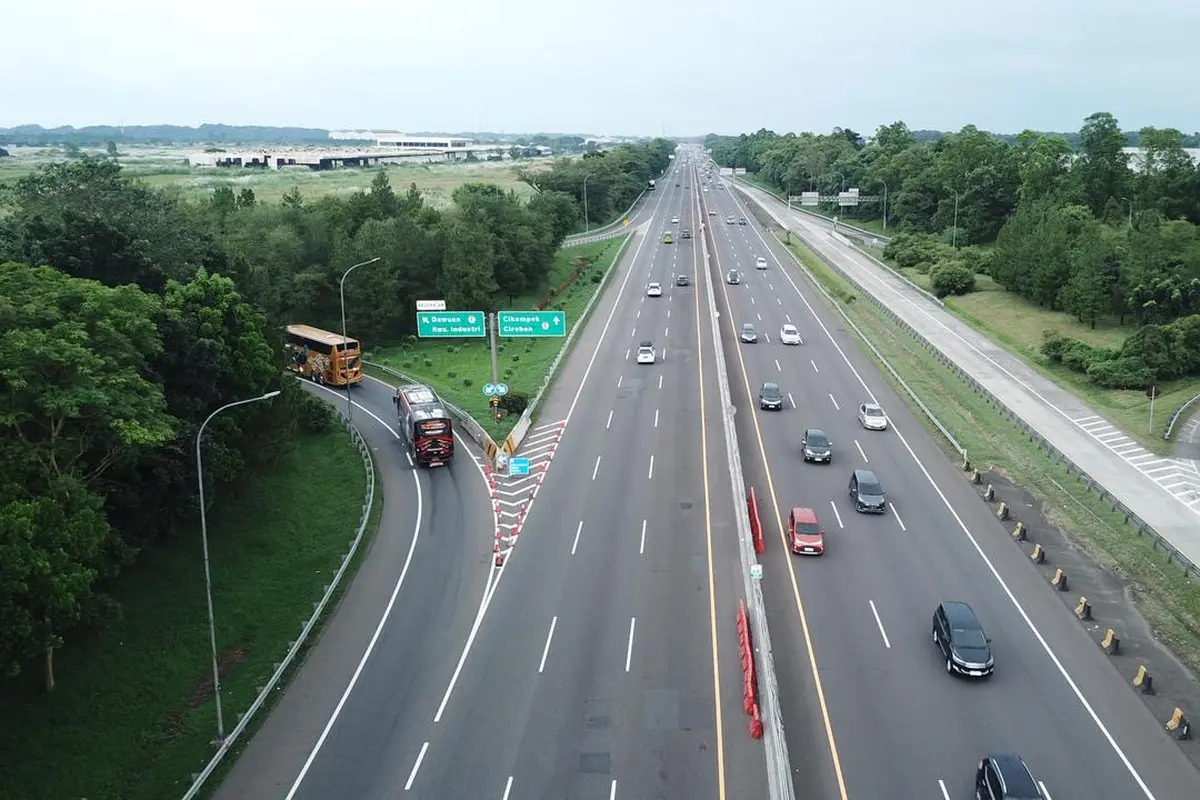 Arus Balik Lebaran 2026 di Tol Trans Jawa.