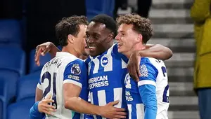 Chelsea Bidik Danny Welbeck, Alex Crook Sebut Syarat Pribadi Sudah Disetujui