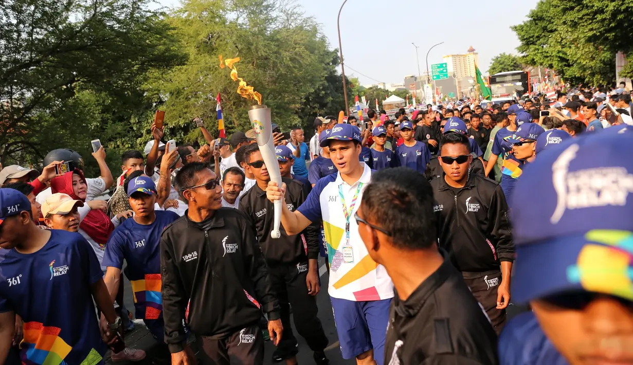 Misca Chandrawinata dan Marcel Chandrawinata