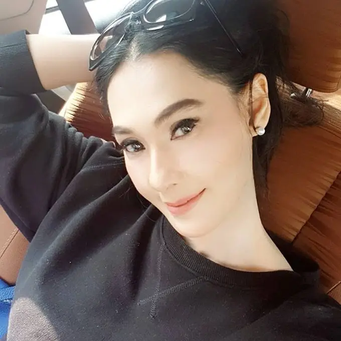 Spesialis Perankan Karakter Jahat, Ini 5 Potret Terbaru Cut Sarra