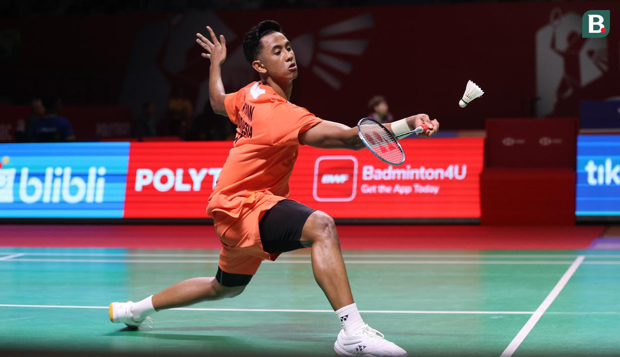 Tunggal putra Indonesia, Alwi Farhan, melawan wakil India, Lakhsya Sen, di Istora Senayan, Selasa (2/6/2026). Alwi Farhan menang dengan skor 21-19, 21-16. (Bola.com/M Iqbal Ichsan)