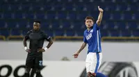 Yevhen Seleznyov rayakan gol ke gawang Lazio (Reuters)