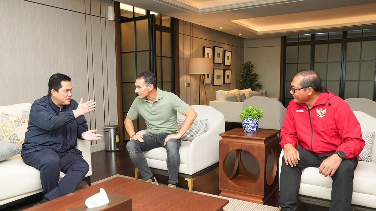 Temui Gerald Vanenburg, Erick Thohir Ungkap Rencana Gaet Talenta Muda ke Timnas Indonesia