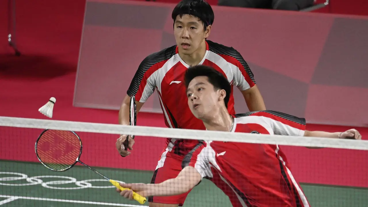 Foto: Kevin / Marcus Pukul Ganda Inggris Raya dengan Mudah di Olimpiade Tokyo 2020