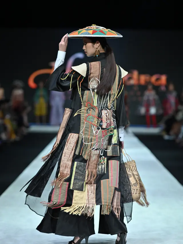 Indonesia Fashion Week 2022