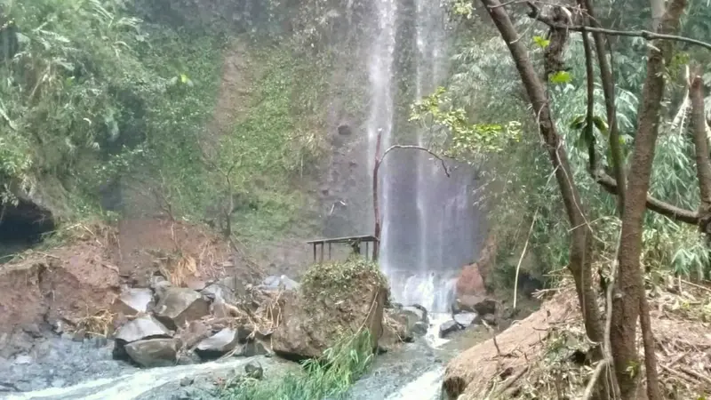 Kondisi terkini Curug Sawer Manglid pascameluap pada Senin (21/9/2020) sekitar pukul 17.00 WIB.