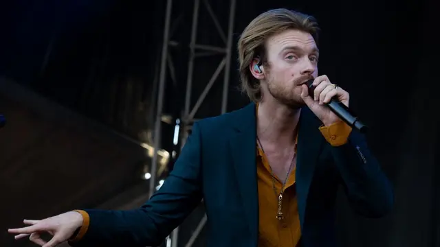 FINNEAS