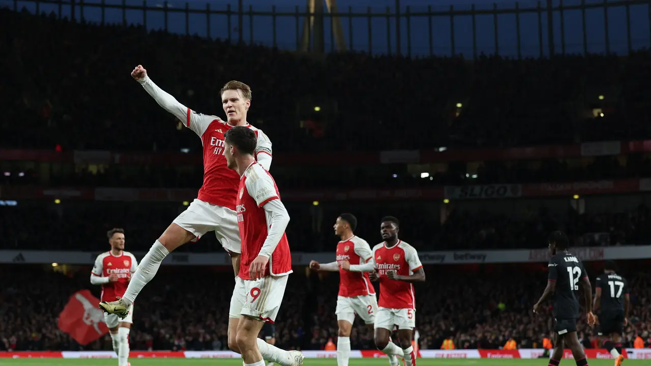Arsenal vs Luton Town